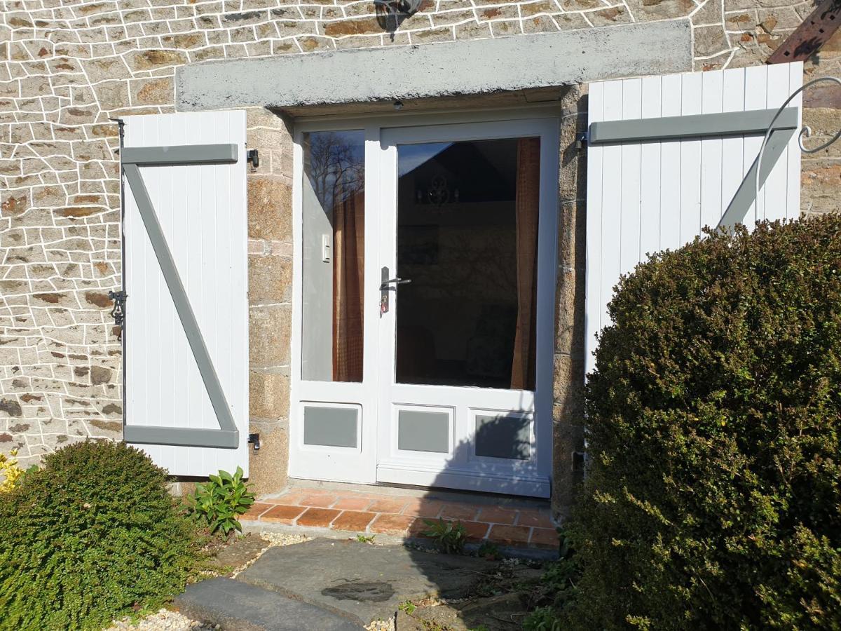 Chambre D'Hotes De La Bigottiere Madré Exteriér fotografie